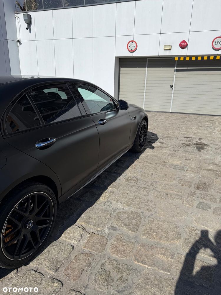Mercedes-Benz Klasa E AMG 63 S 4-Matic+ - 13