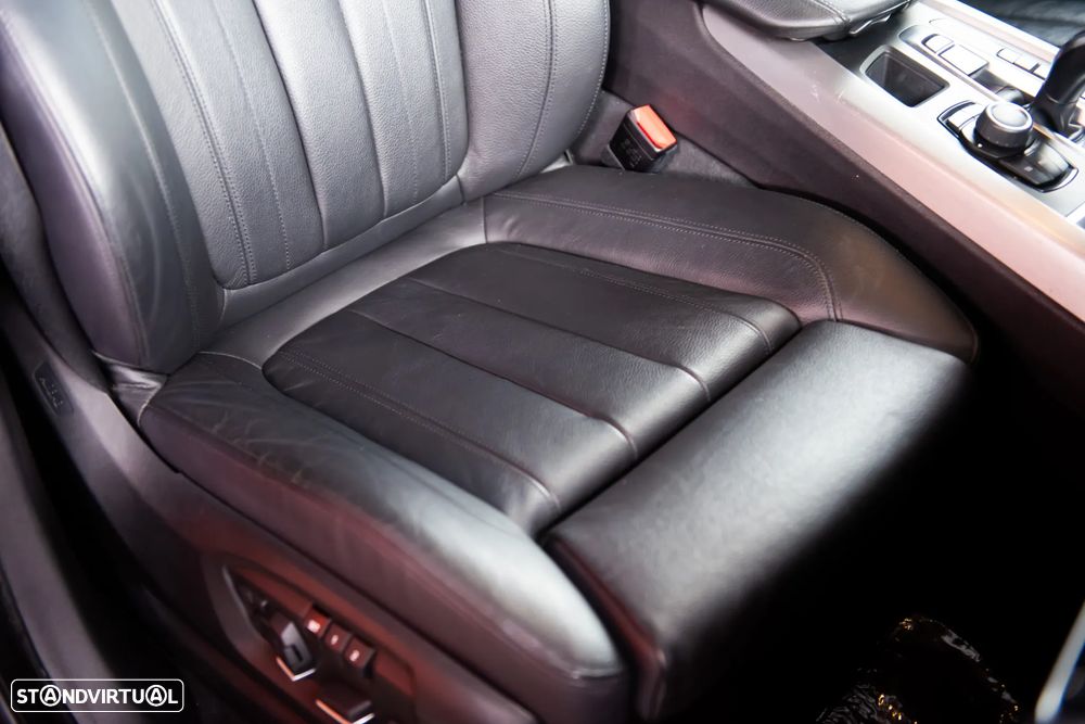 BMW X5 25 d sDrive Pack M - 18