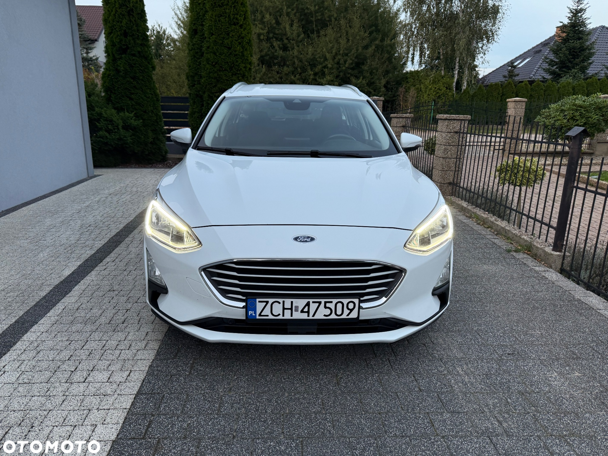 Ford Focus Turnier 1.5 EcoBlue Start-Stopp-System TREND - 30