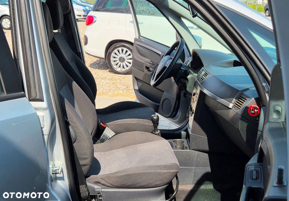 Opel Meriva - 13