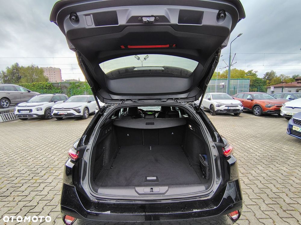 Peugeot 308 - 13