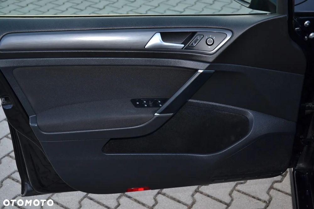 Volkswagen Golf Variant 1.6 TDI BMT Highline DSG - 12