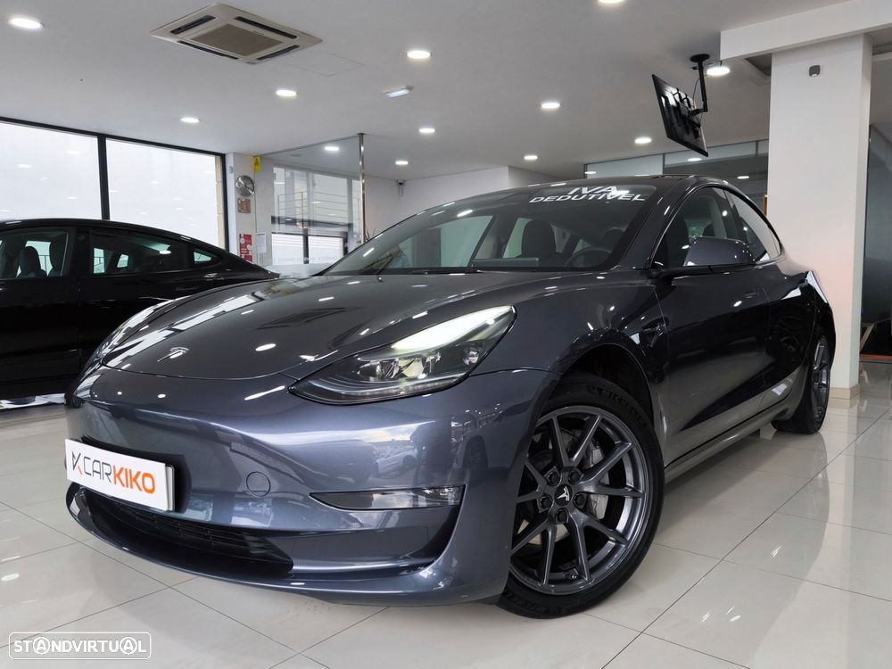 Tesla Model 3 Long Range Tração Traseira - 2