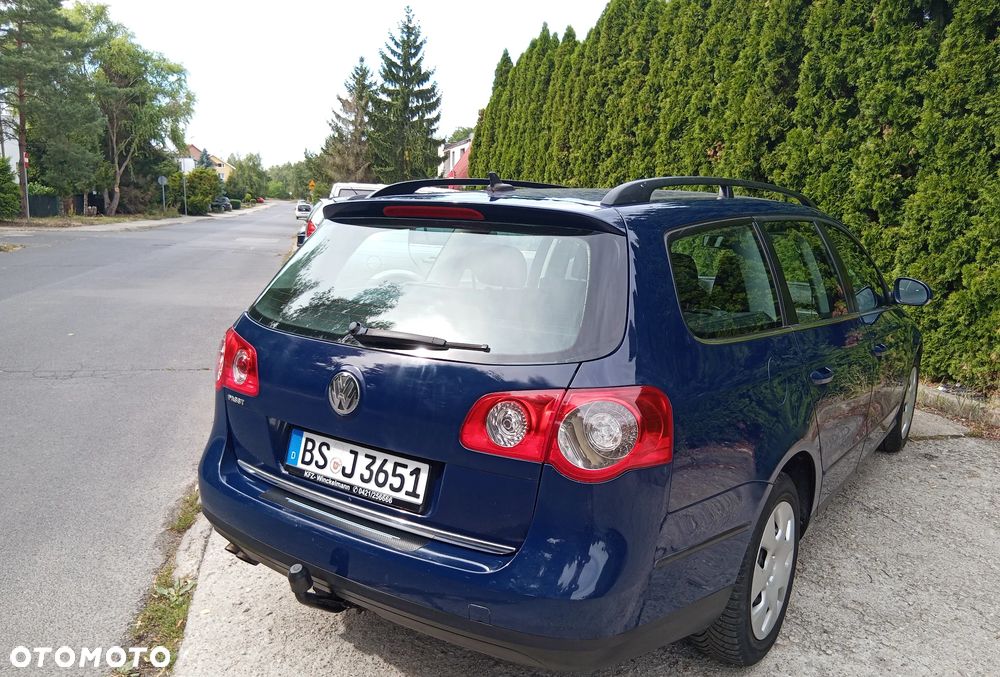 Volkswagen Passat - 5