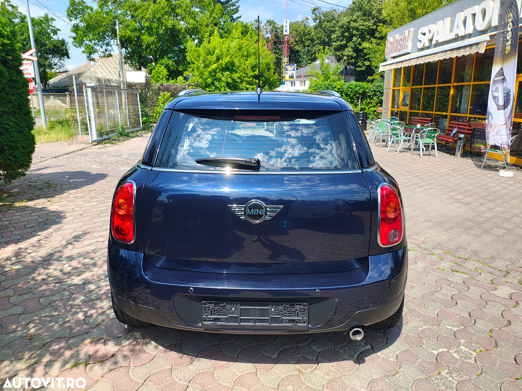 Mini Countryman One D - 6