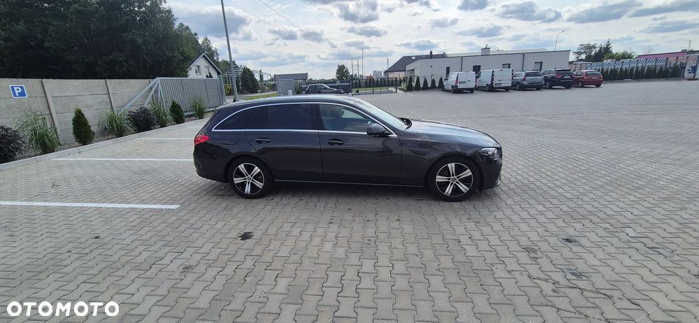 Mercedes-Benz Klasa C 220 d T 9G-TRONIC - 4
