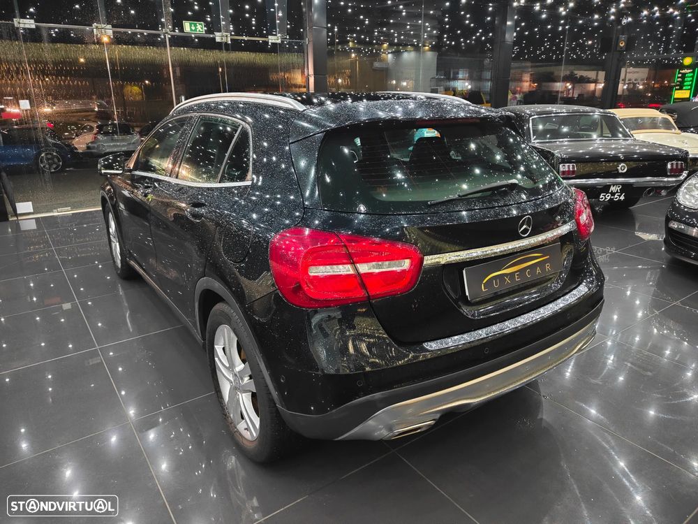 Mercedes-Benz GLA 180 d - 5