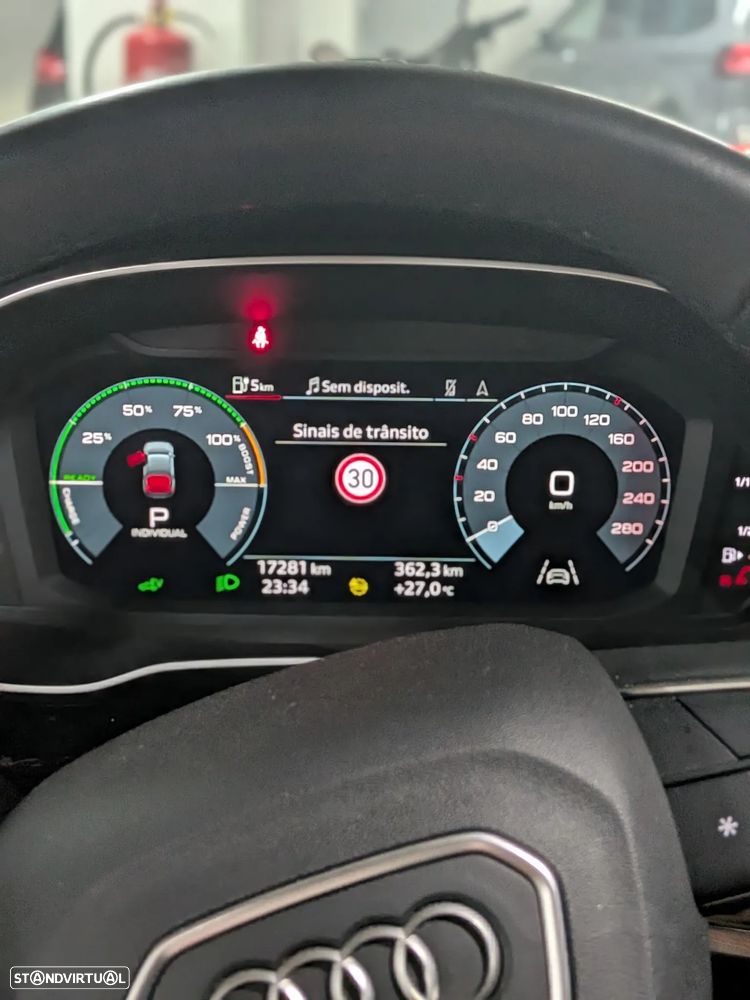 Audi Q3 Sportback 45 TFSIe S tronic - 11