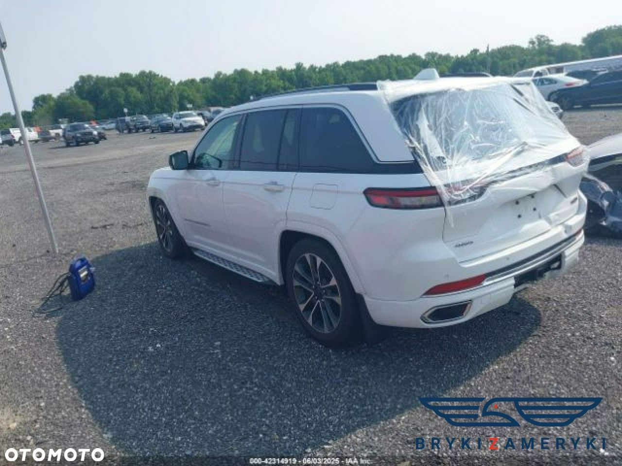 Jeep Grand Cherokee - 4