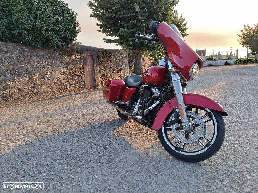 Harley-Davidson Street - 5