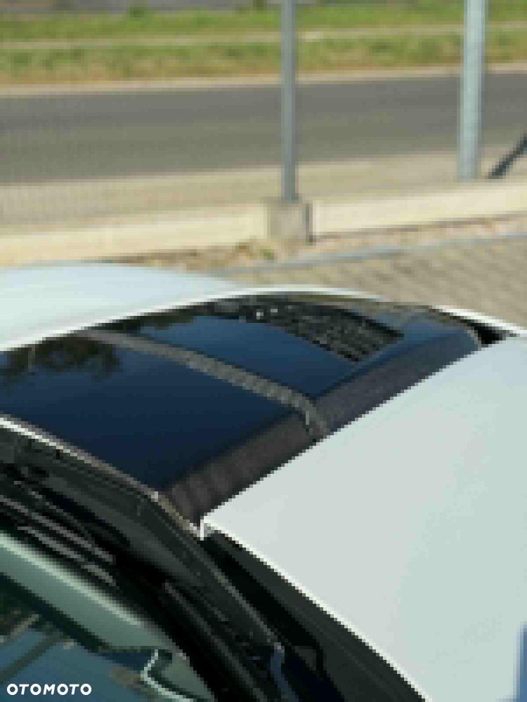 Chevrolet Corvette - 14