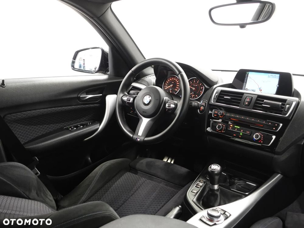 BMW Seria 1 - 30
