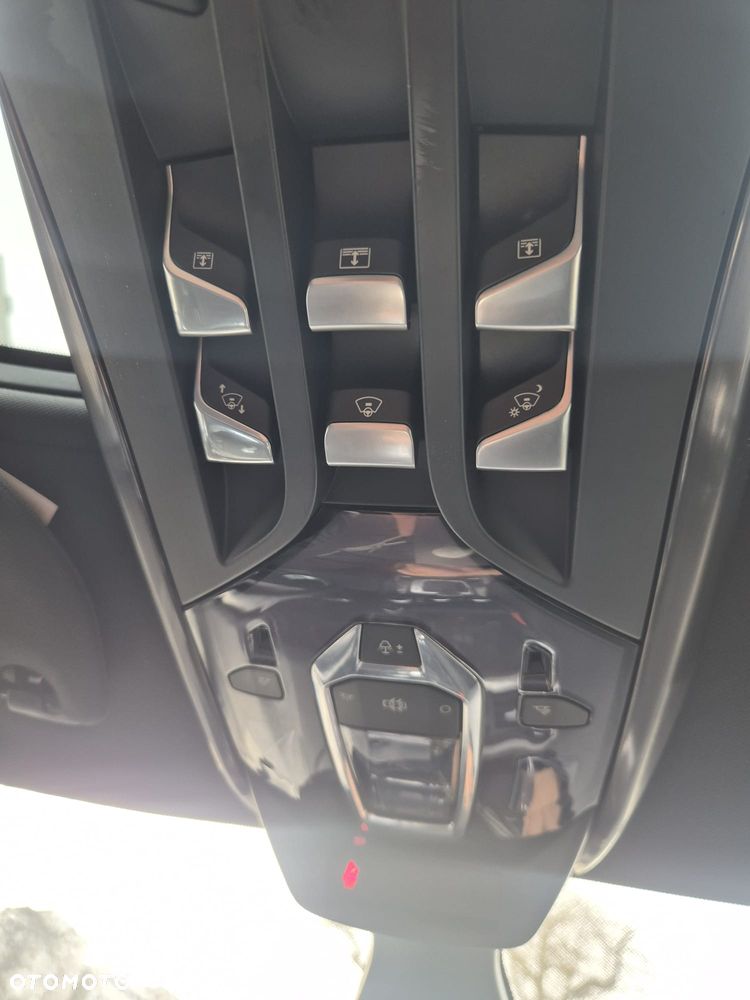 Citroën DS5 1.6 THP SoChic - 17