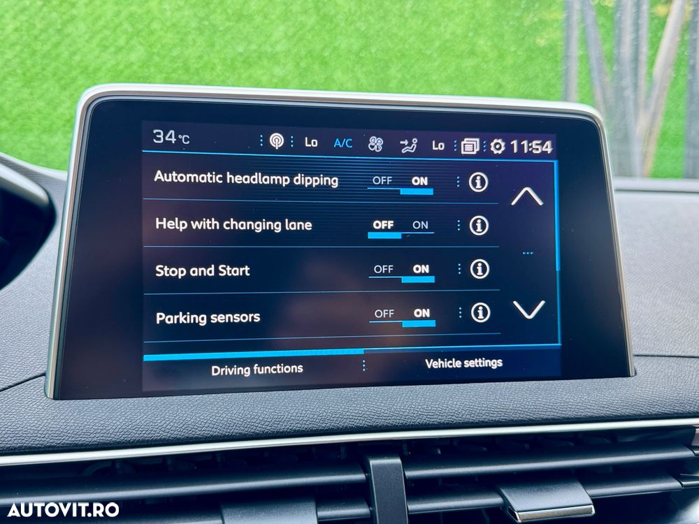 Peugeot 3008 PureTech 130 Stop & Start GPF Allure Pack - 27