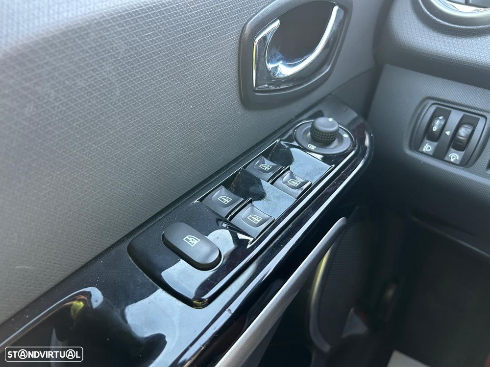 Renault Clio TCe 120 EDC GT - 23
