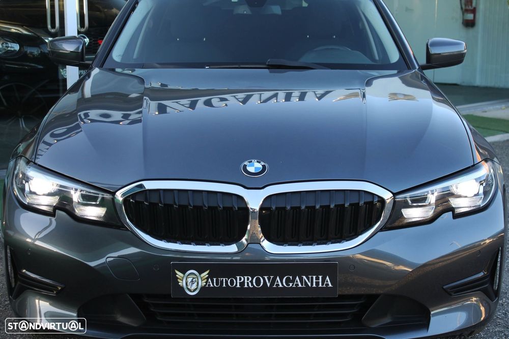 BMW 330 e Touring Auto - 39