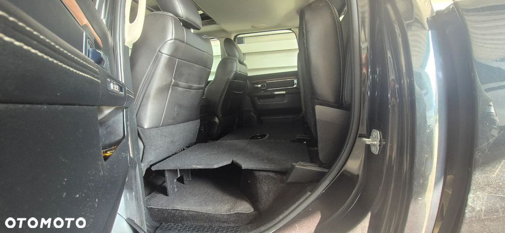 Dodge RAM 5.7 4x4 - 17