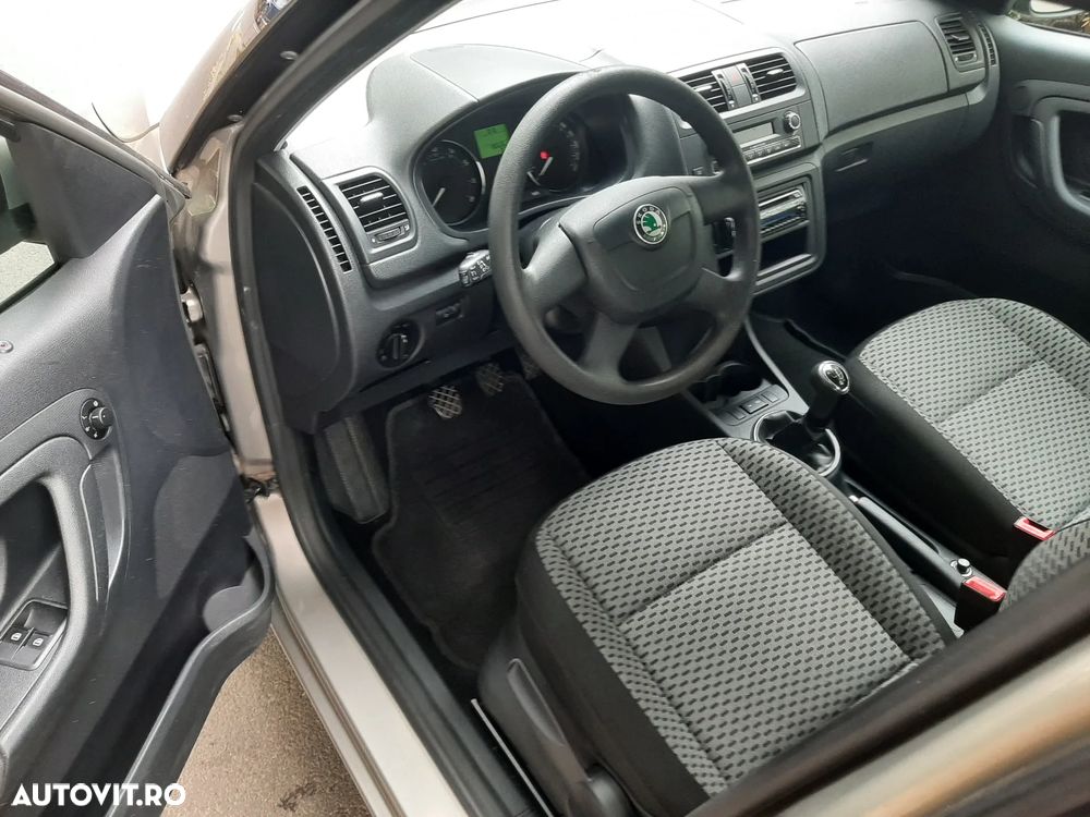 Skoda Roomster 1.2 TSI Elegance - 8