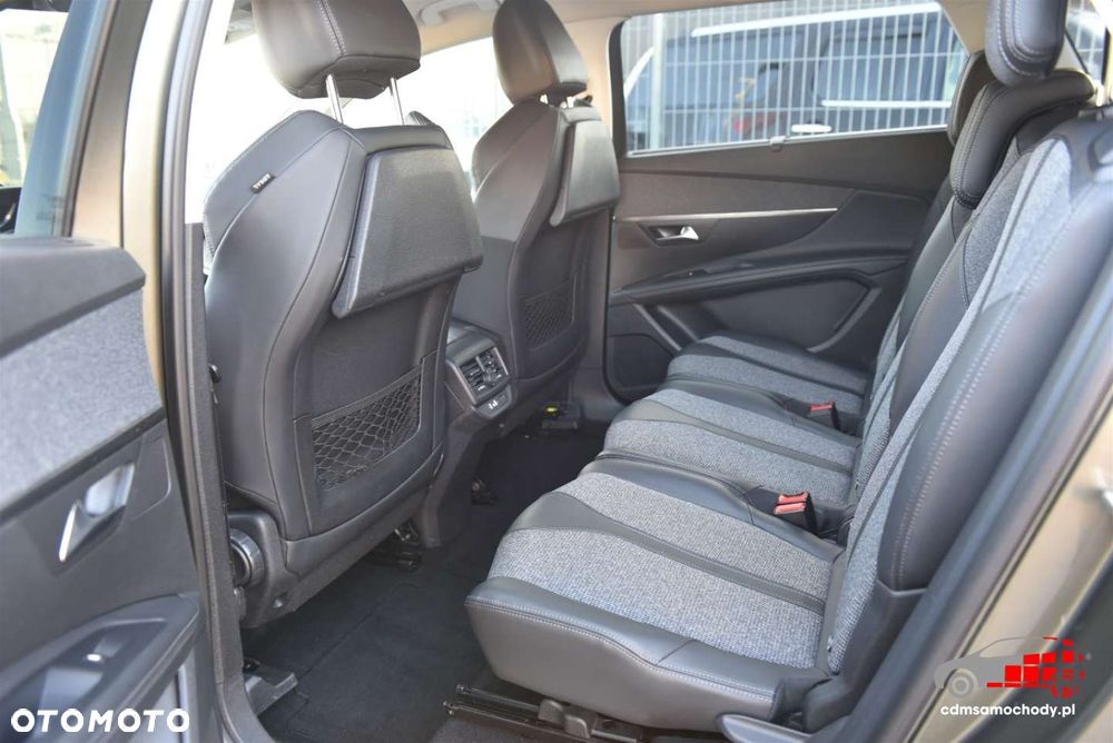 Peugeot 5008 - 14
