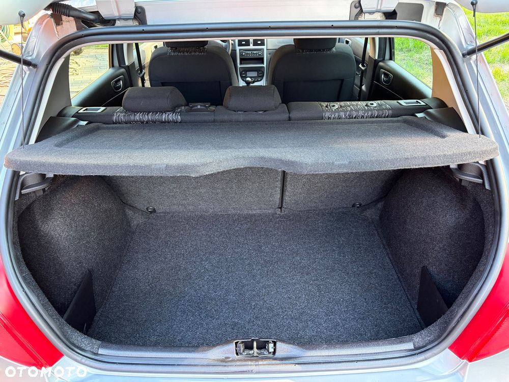 Peugeot 307 1.6 Premium - 16