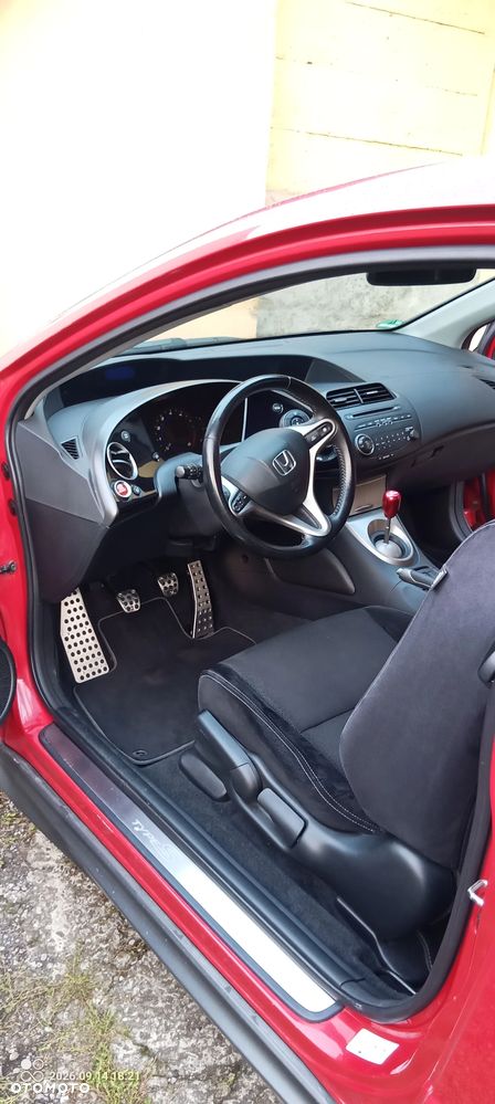 Honda Civic 1.8i-VTEC Type S - 12