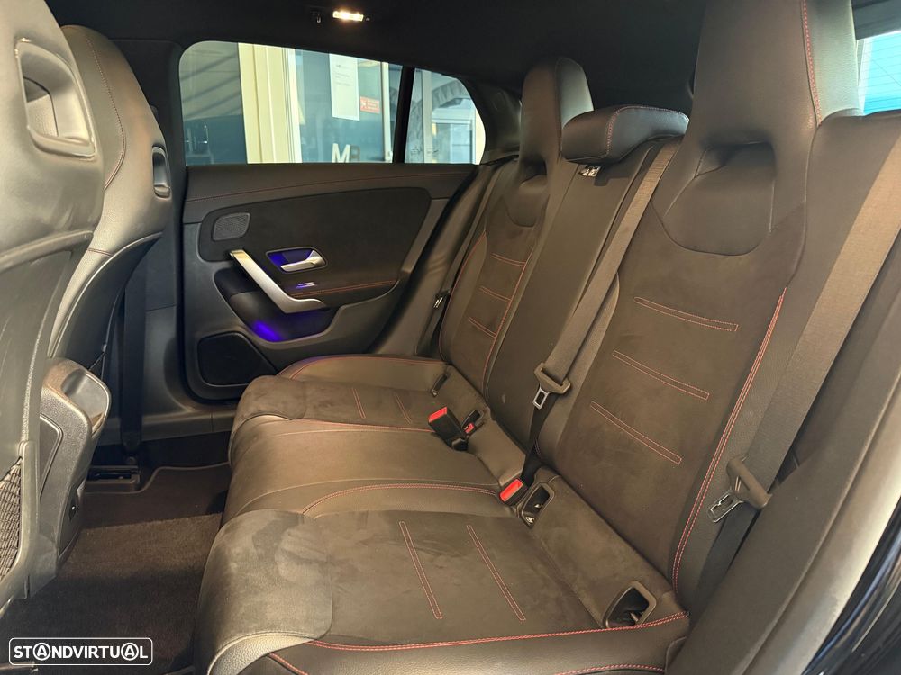 Mercedes-Benz CLA 250 - 15