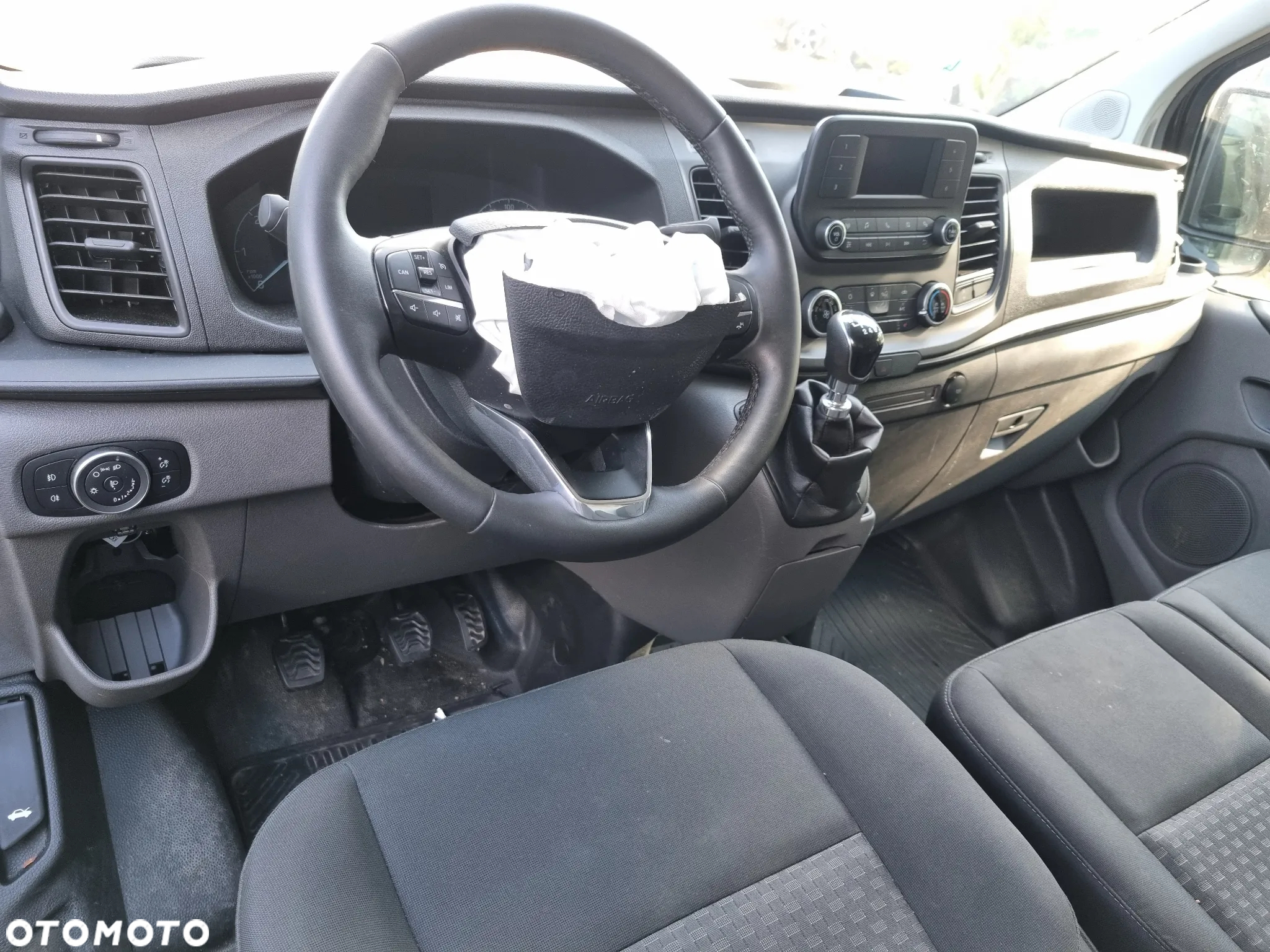 Ford Transit Custom - 12