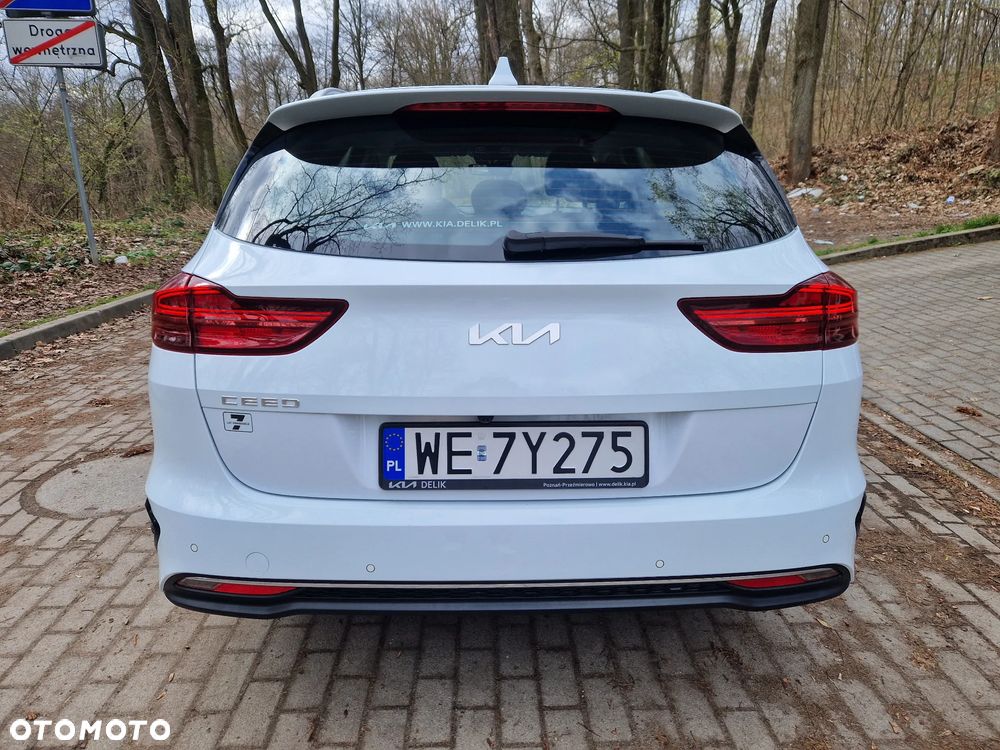 Kia Ceed 1.5 T-GDI M - 17