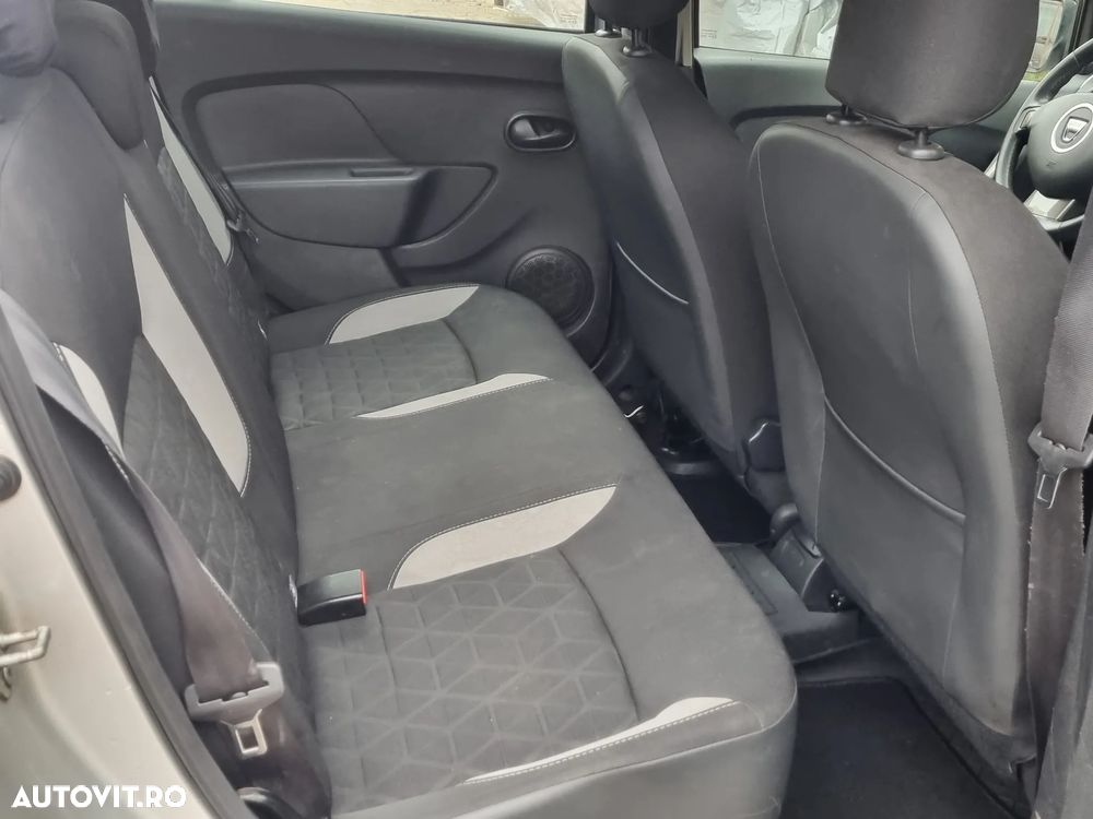 Dacia Sandero Stepway - 10