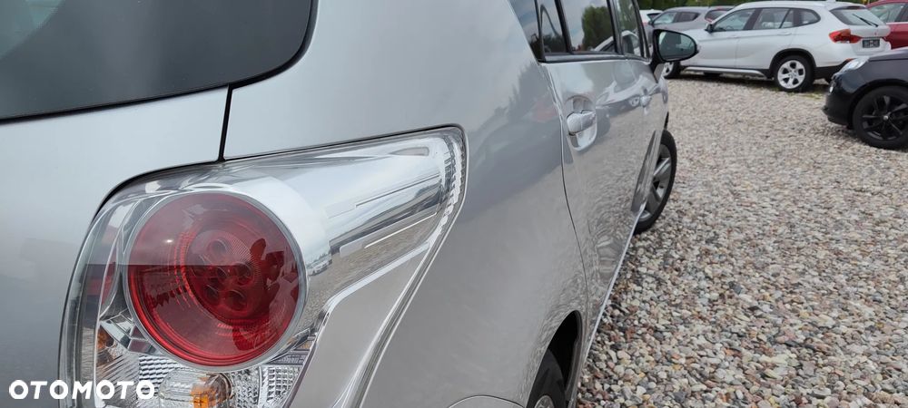 Toyota Verso 1.6 D-4D 7-Sitzer Start/Stop Skyview Edition - 11
