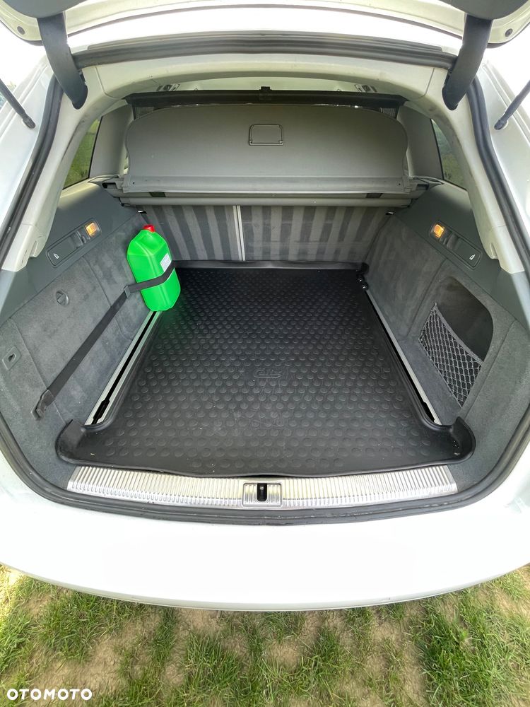 Audi A6 Avant - 17