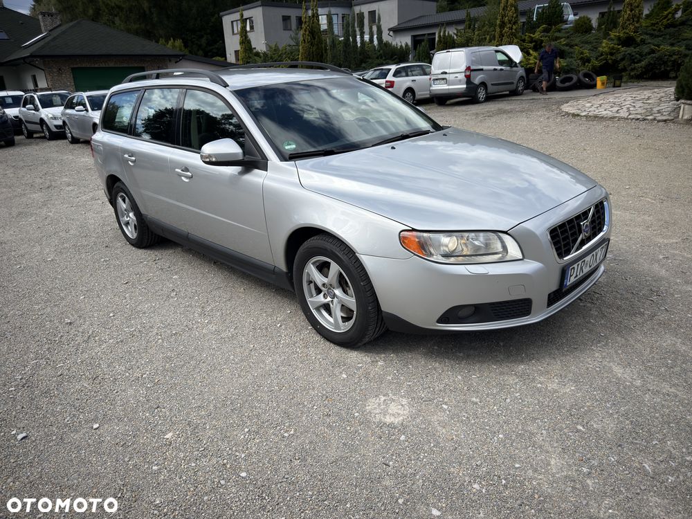 Volvo V70 D5 AWD Summum - 5