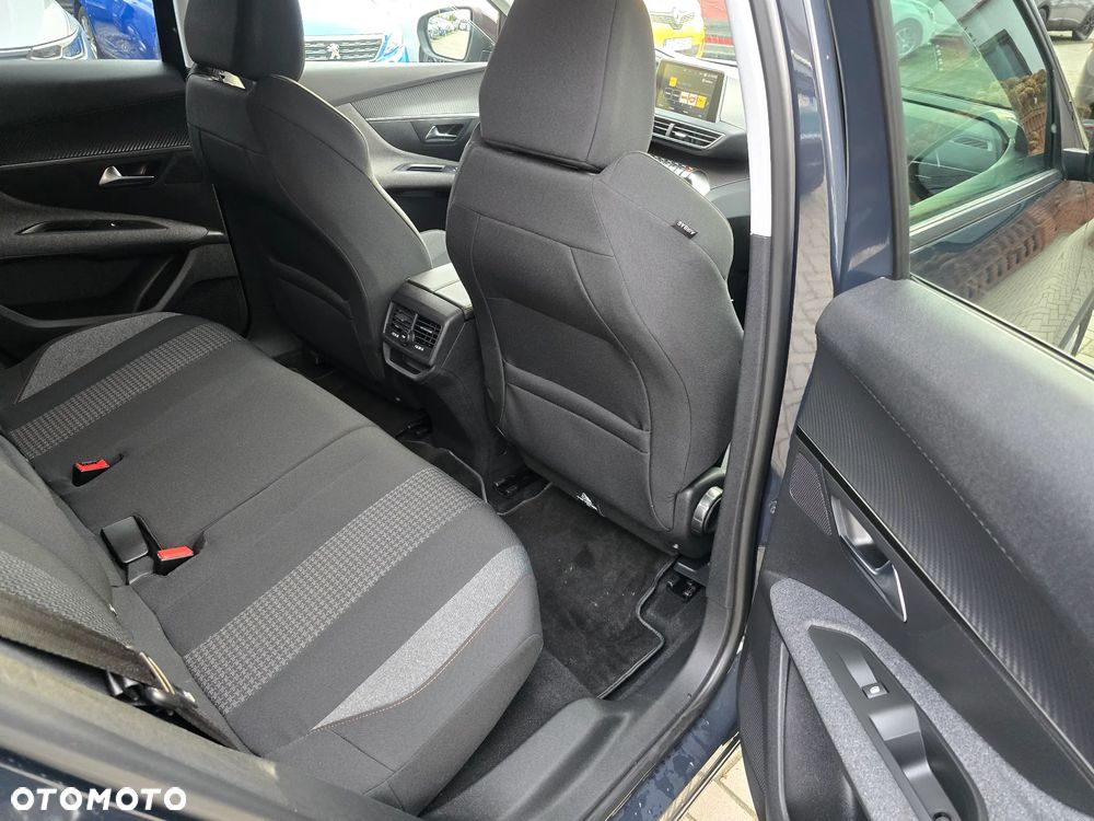 Peugeot 3008 - 9