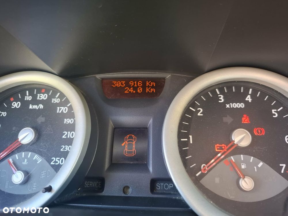 Renault Megane 2.0 Dynamique - 9