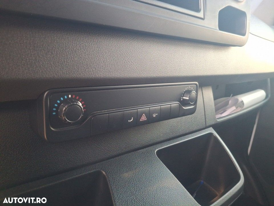 Mercedes-Benz Sprinter - 19