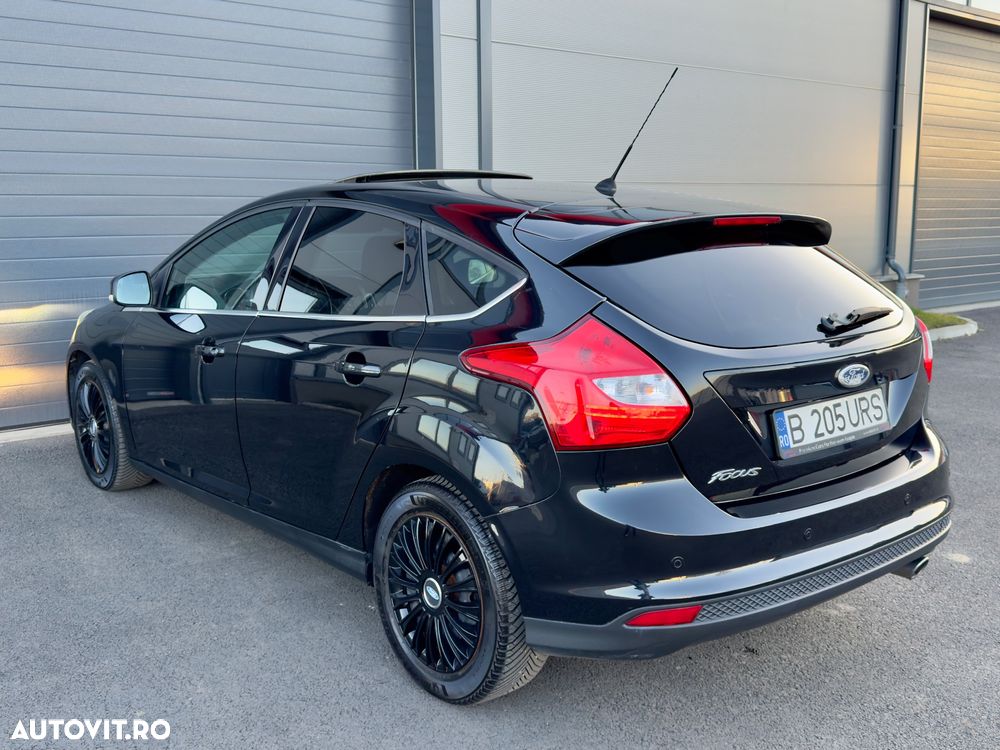 Ford Focus 2.0 TDCI DPF Powershift Titanium - 4