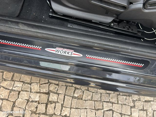 MINI 3 Portas Cooper S - 26