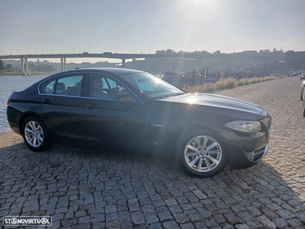 BMW 525 d xDrive Exclusive Auto - 8