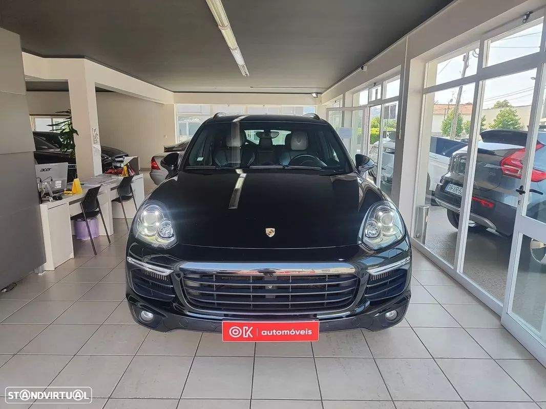 Porsche Cayenne - 5