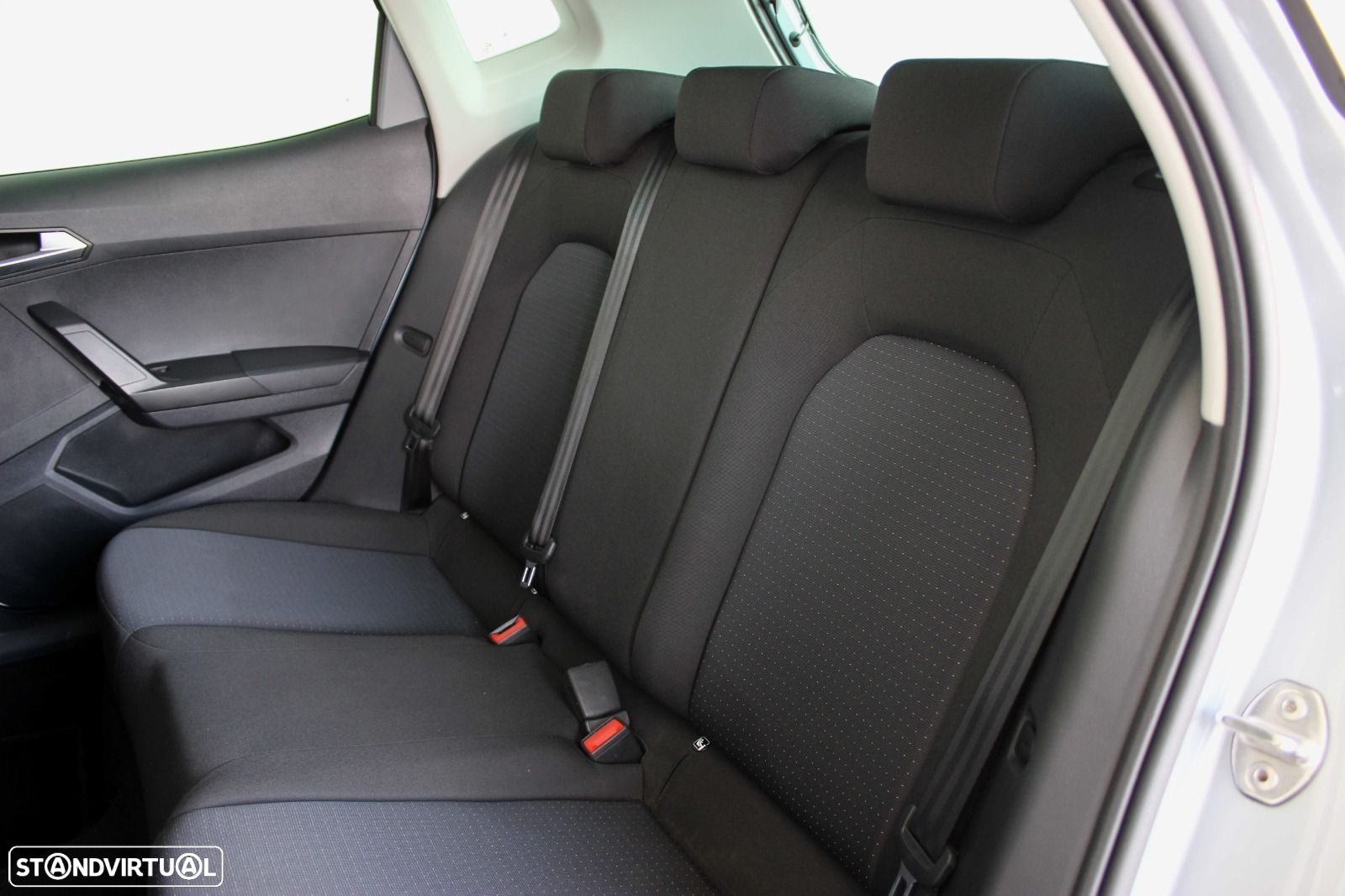 SEAT Arona 1.0 TSI Style - 32