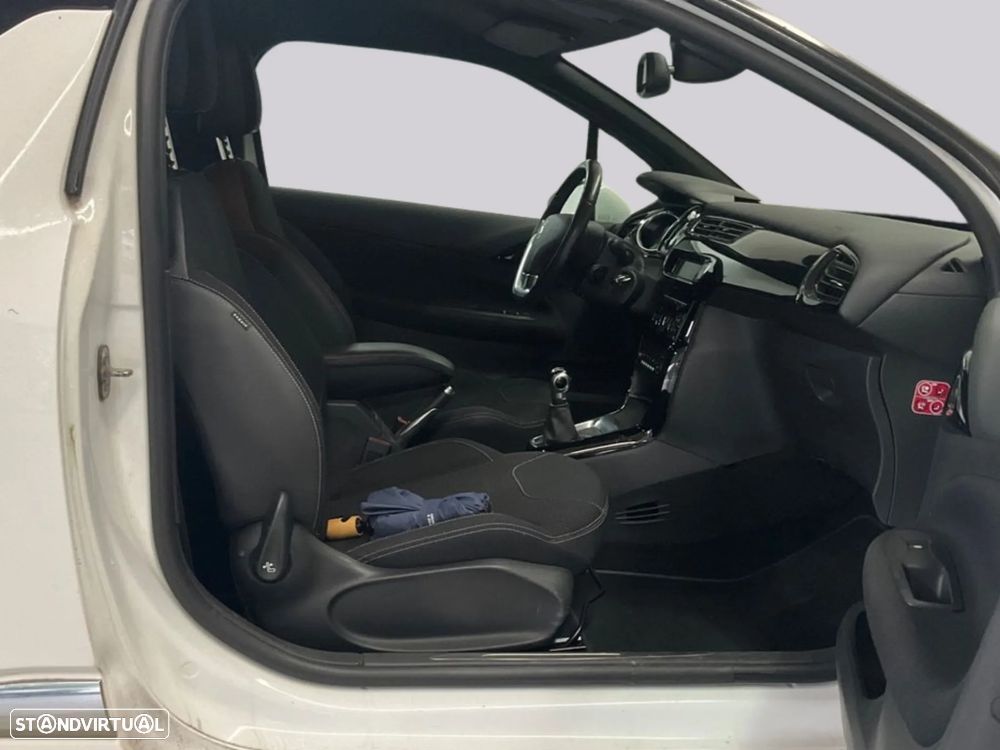 Citroën DS3 - 3