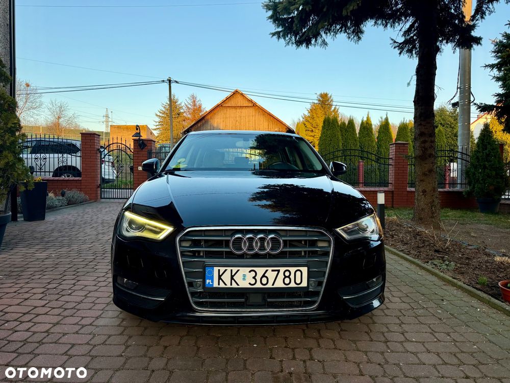 Audi A3 Sportback 2.0 TDI S tronic - 9
