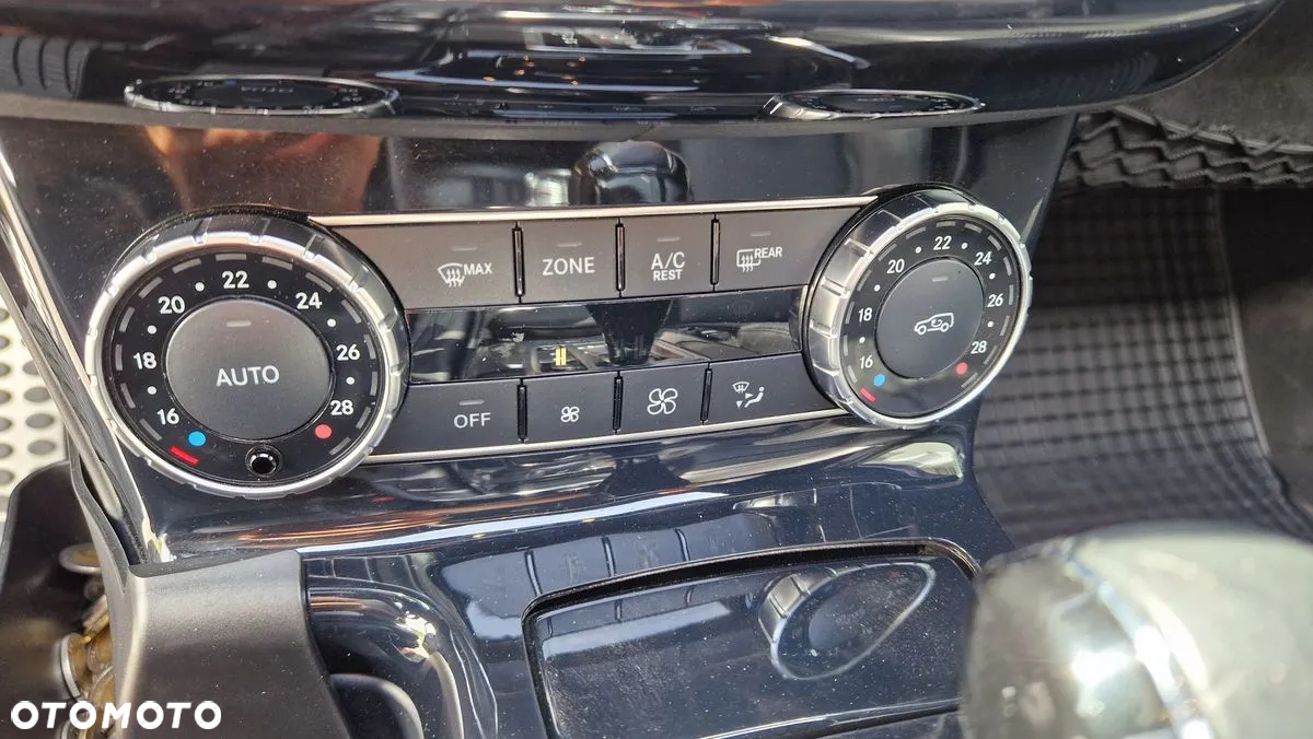 Mercedes-Benz Klasa G 350 d Professional - 24