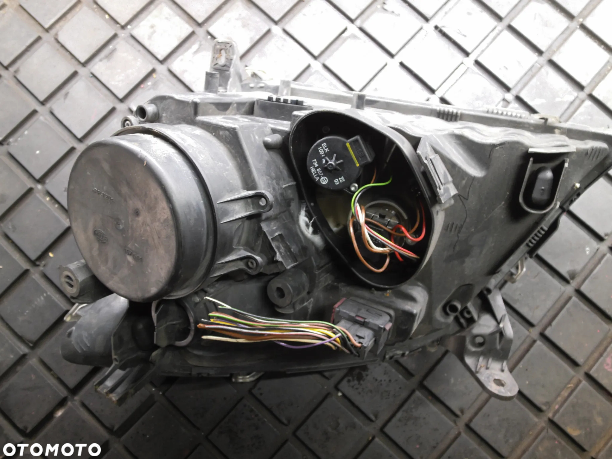 OPEL VECTRA C LAMPA PRAWA PRZEDNIA PRAWY PRZÓD XENON EUROPA - 4