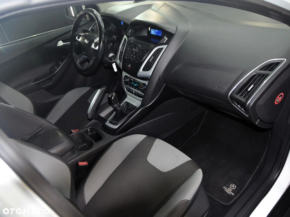 Ford Focus - 6