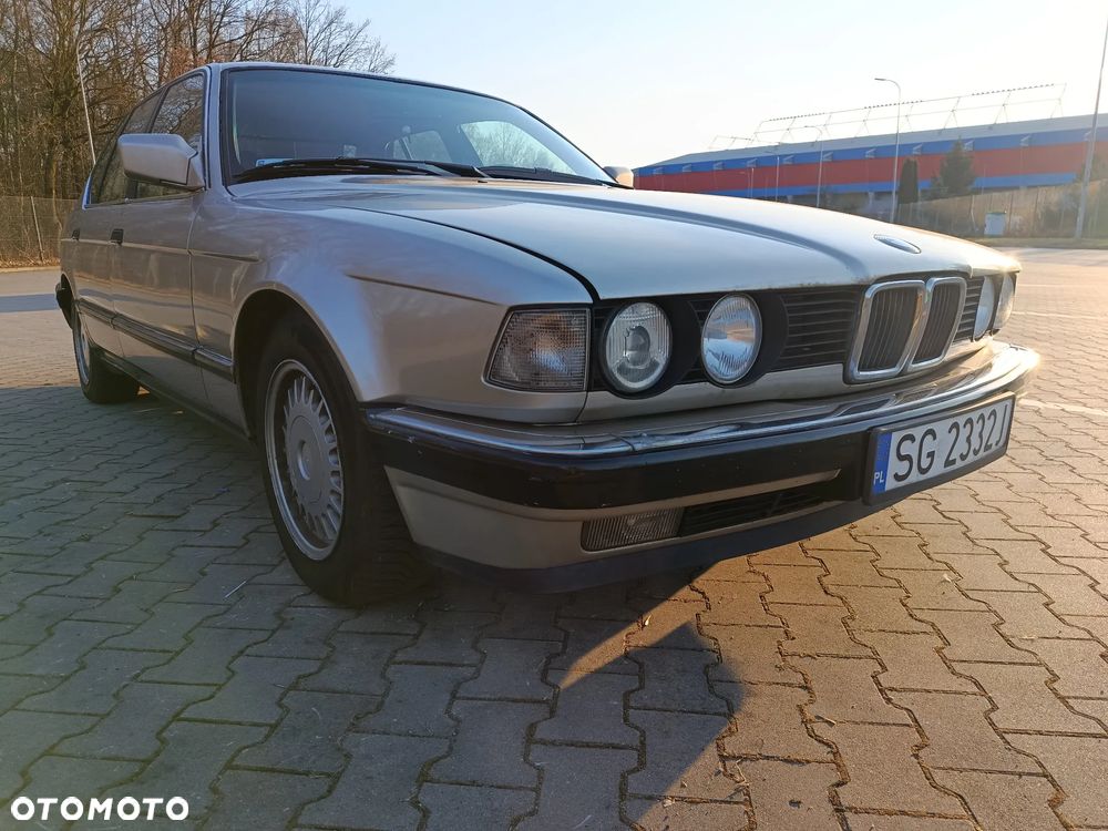 BMW Seria 7 - 14