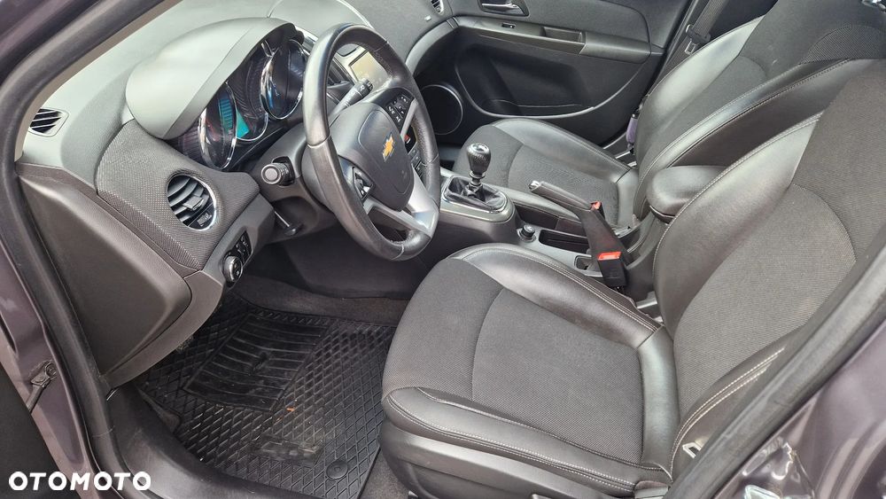 Chevrolet Cruze 1.4T LTZ+ - 5