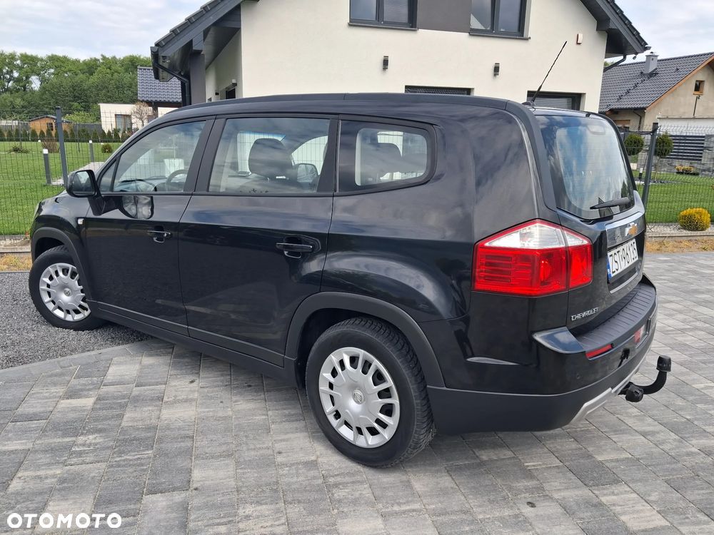 Chevrolet Orlando - 12