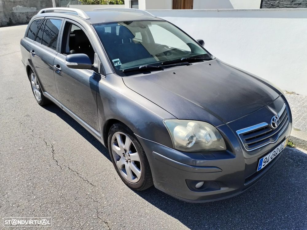 Toyota Avensis SW 2.0 D-4D GPS - 2
