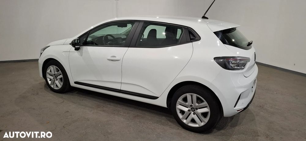 Renault Clio 2024 photo 4